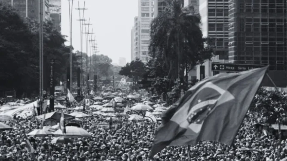 Milhões de cúmplices