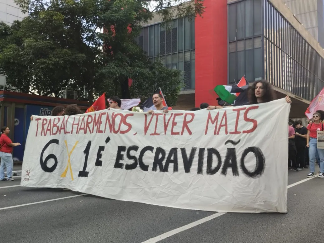 Maioria dos deputados federais sao contra o fim da escala 6×1aponta pesquisa letycia bond agência brasil