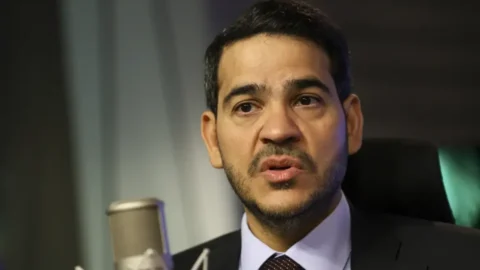 Lula escolhe mais um homem branco e STF pode se mudar para Santa Catarina