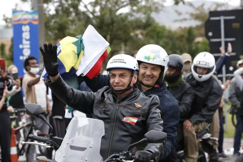 Amanda motociata divulgação