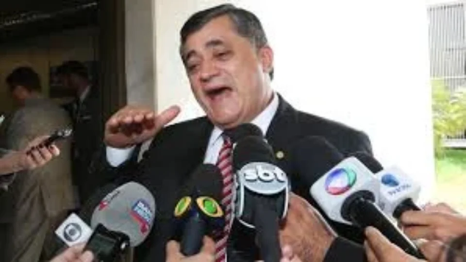 Guimarães tentou o céu no Ceará e caiu ao inferno em Brasília