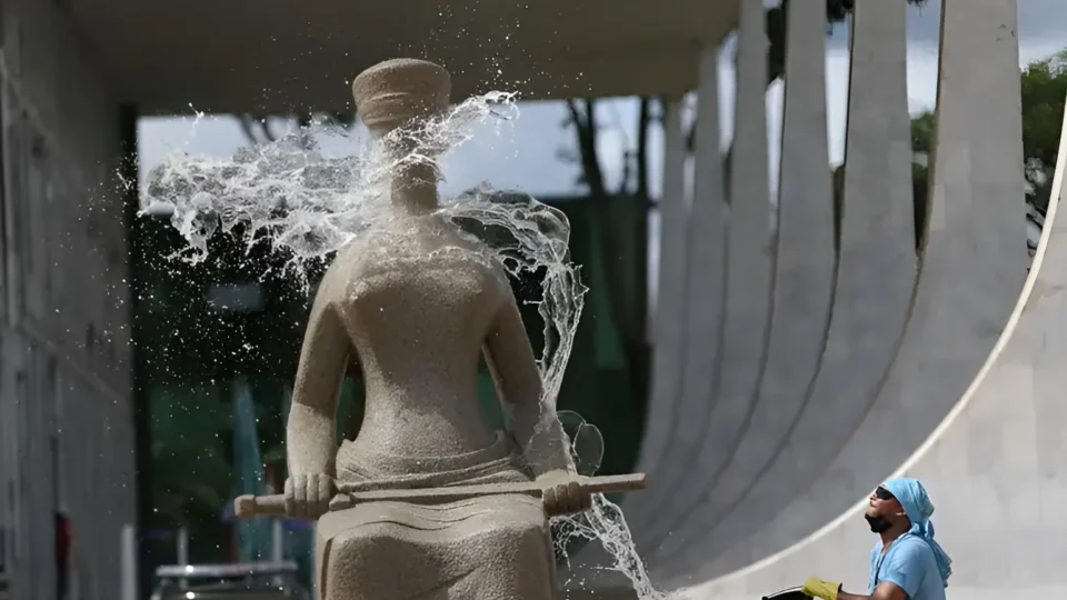 Democracia, garantias de independência para o juiz e um Judiciário plural