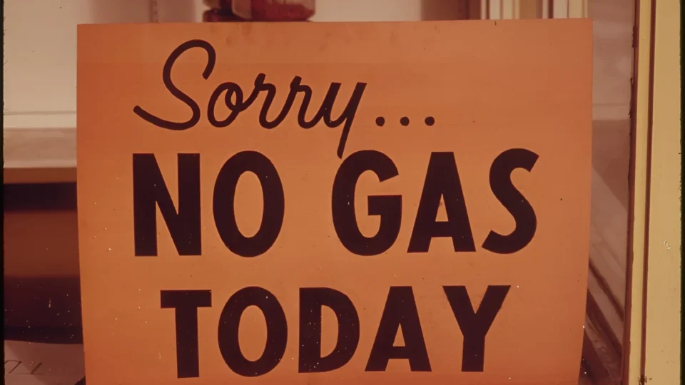 O barril e o bolso — como a guerra de Trump pode custar caro ao Brasil