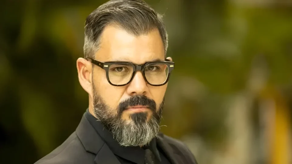 A fala mansa de Cazarré não engana ninguém