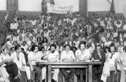 ‘Velha Guarda do PT’ amplia críticas à campanha de Lula