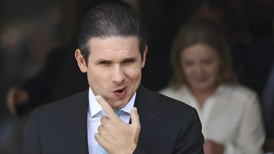 Hugo Motta é um red pill?