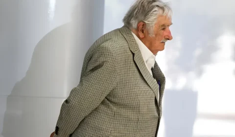 “Em seu país, a vida parece não valer nada: se mata por um celular”
