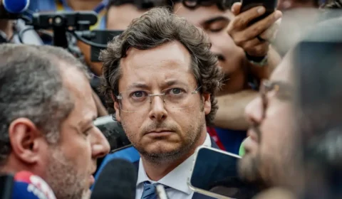 Wajngarten confunde-se a si mesmo