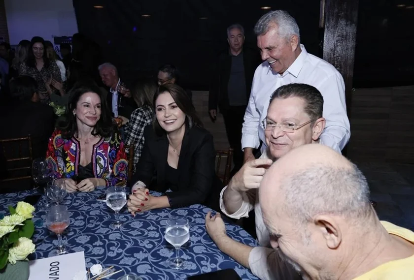 Michelle debutou como presidenciável na festa de Alberto Fraga