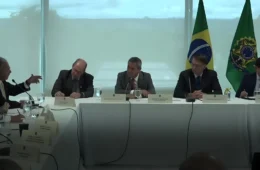 ‘Ô, Damares… Damares… Deixa cada um se foder’