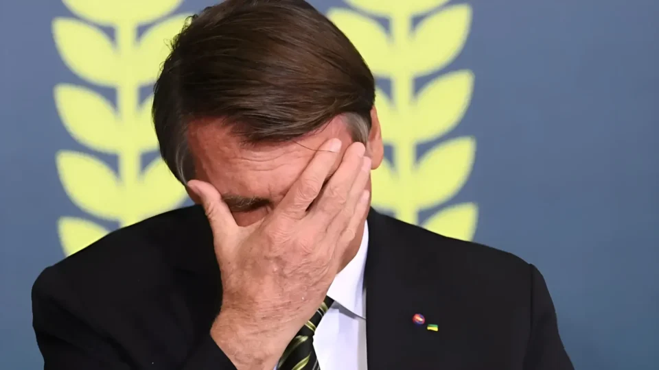 Os Bolsonaros estão se lixando para Jair