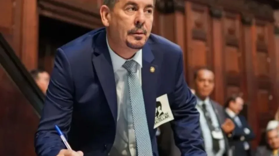 Resolução do TRE arranca calafrios na política do Rio