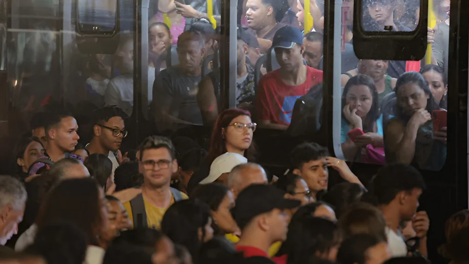 Assim caminha o busão