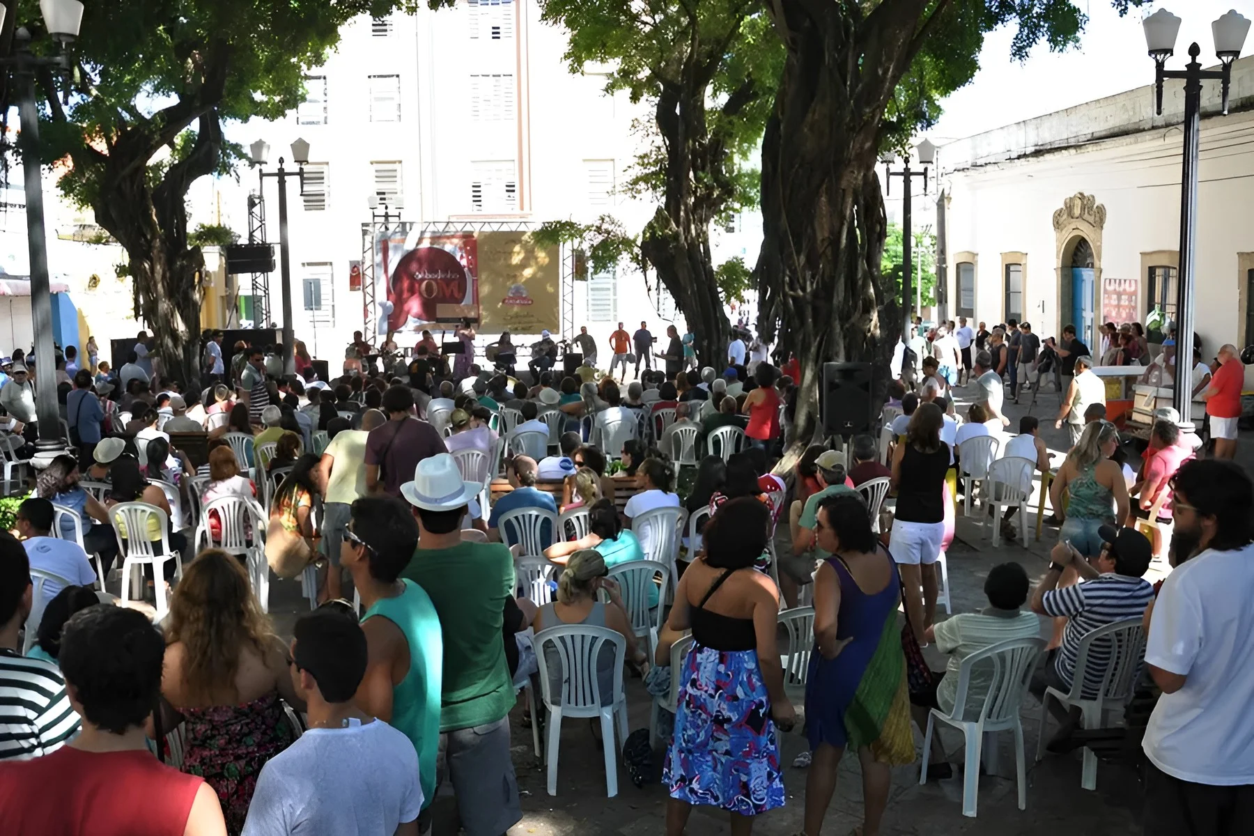 Adriana sabadinho bom divulgação (1)