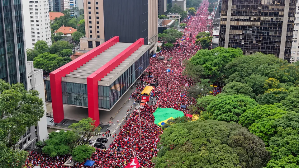 Não há espaço para recuar